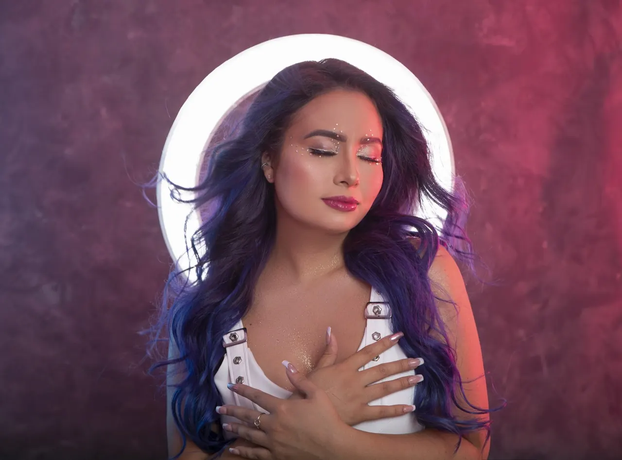 Meli Rox — cantautora y violinista en sesión