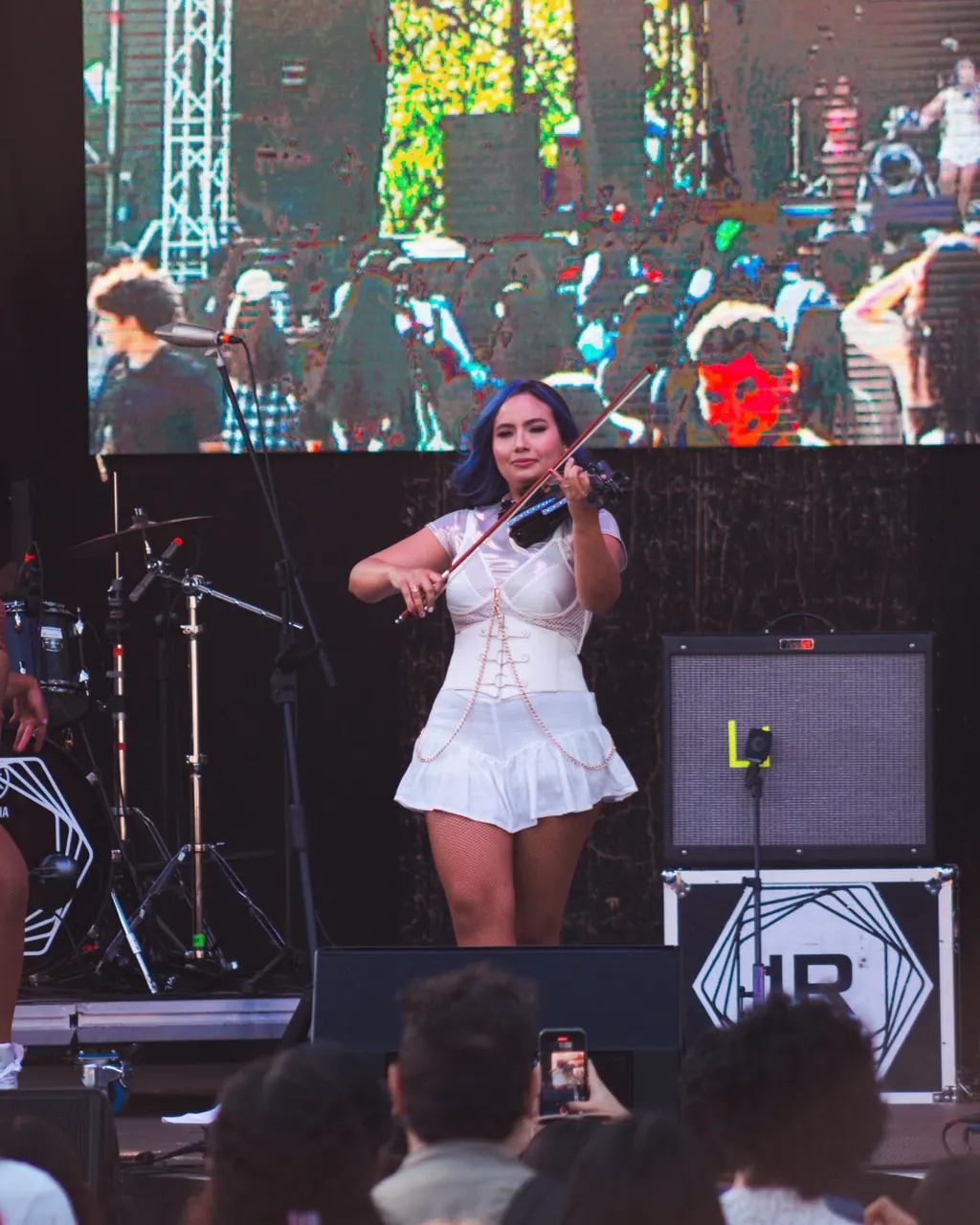 Meli Rox — violín eléctrico en festival